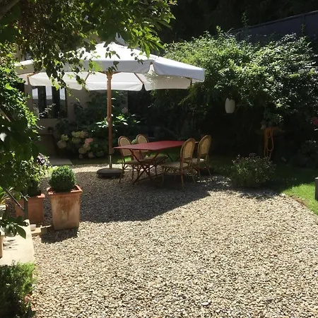 Cote Jardin, D'hotes